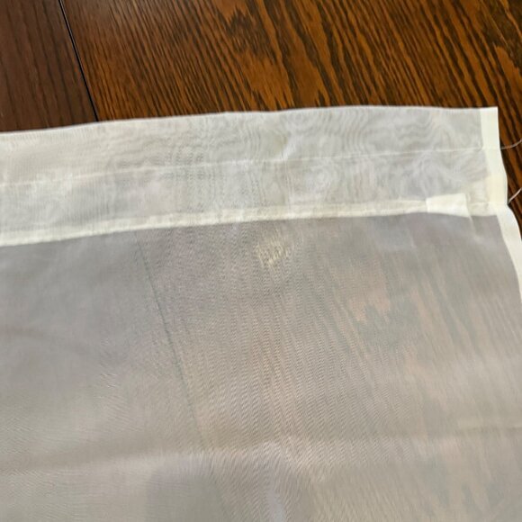 Pair Of Sheer French White Embroidered Valance Curtains 17.5 x 57 Made in France - Picture 6 of 9